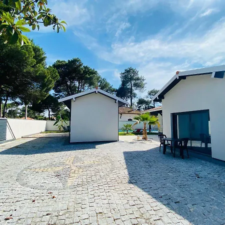 Studio Independant Sur Propriete Avec Piscine Partagee *