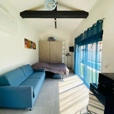 Studio Independant Sur Propriete Avec Piscine Partagee Dom wakacyjny