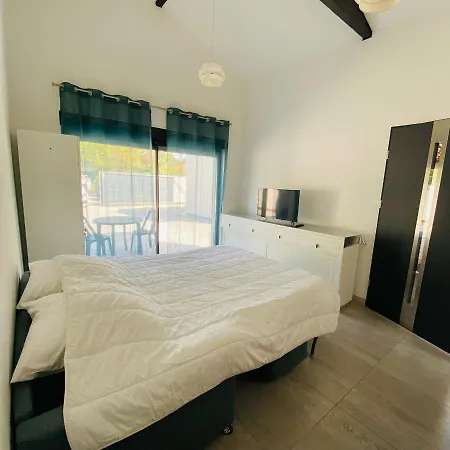 Studio Independant Sur Propriete Avec Piscine Partagee Biscarrosse